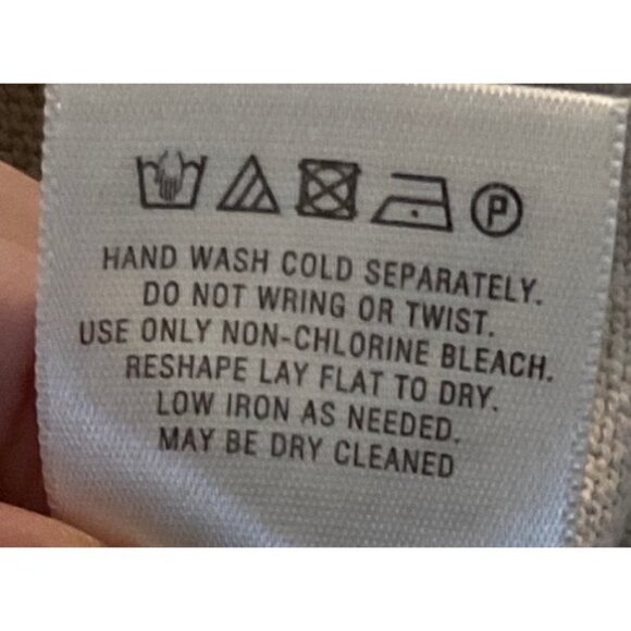 Anthropologie | Moth Sweater, Size Large, Front Pockets with Felt Buttons - Picture 8 of 10